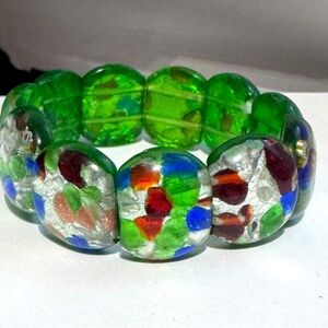 💫 Beautiful Rare Murano Glass Green, Silver Fleck Tutti-Frutti Elastic Bracelet